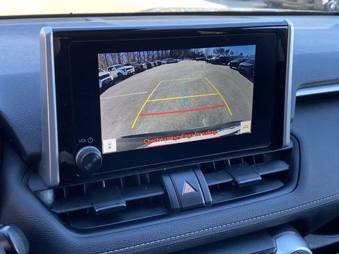 Used 2023 Toyota RAV4 LE image 35