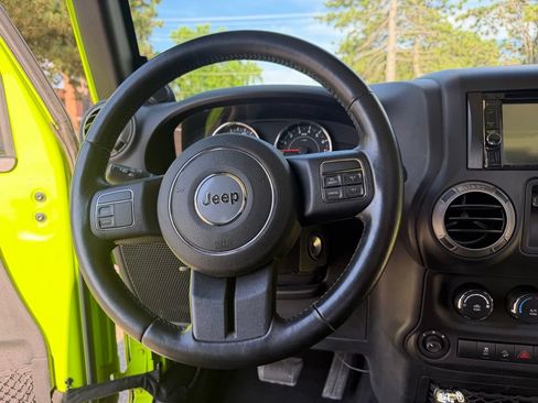Used 2012 Jeep Wrangler Sport AWD/4WD image 36