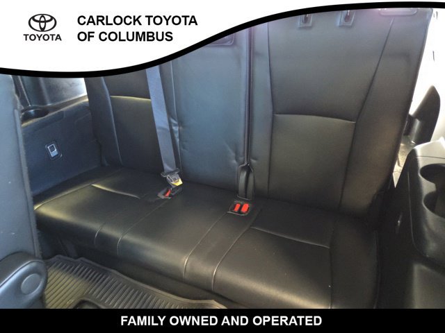 Used 2022 Toyota Highlander XLE AWD/4WD image 17