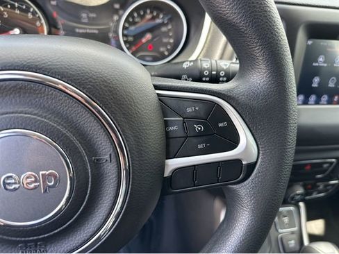 Used 2018 Jeep Compass Sport w/ Tech Group AWD/4WD image 25