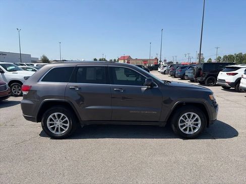 Used 2021 Jeep Grand Cherokee Laredo RWD image 7