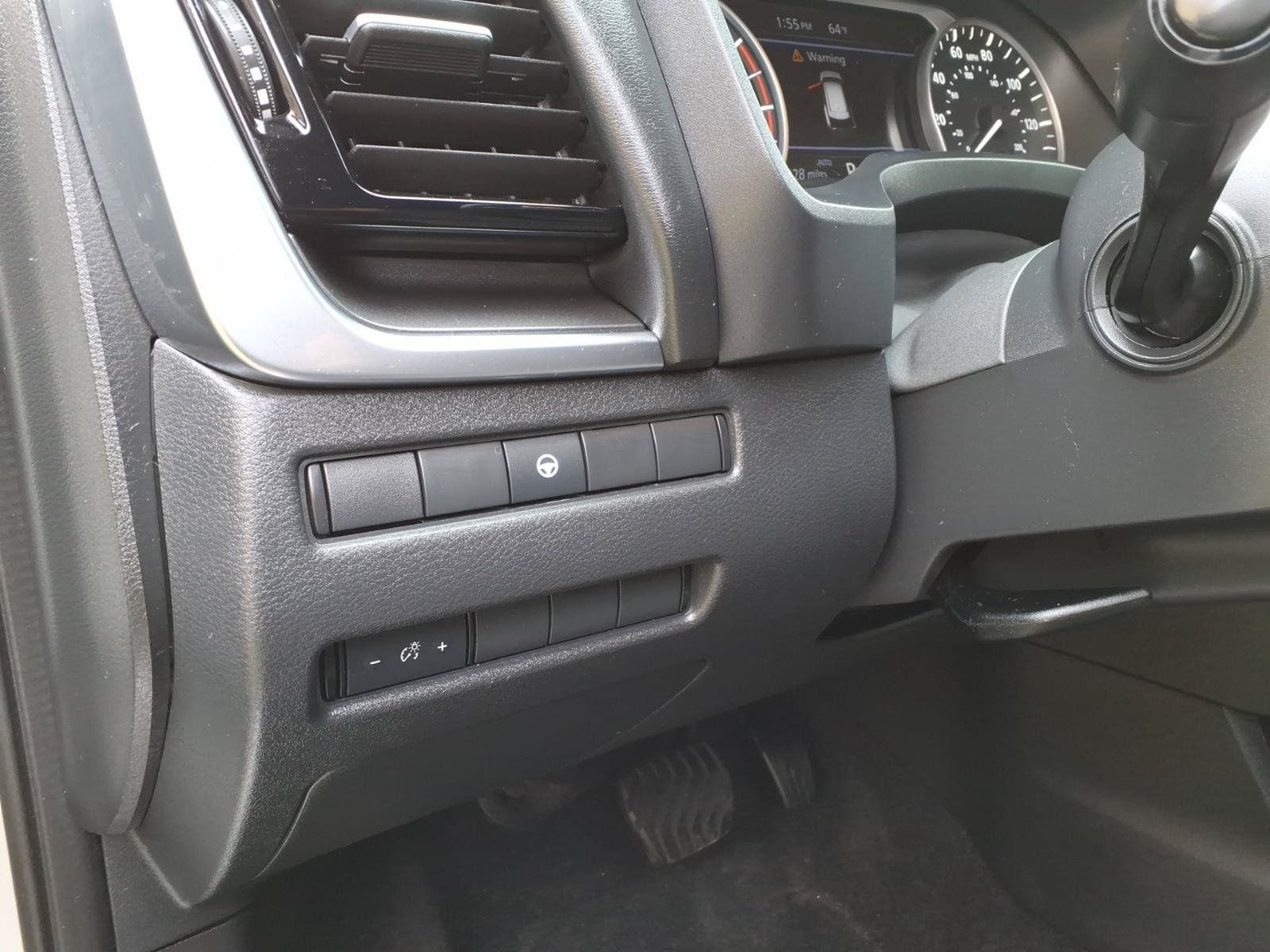 Used 2021 Nissan Rogue SV AWD/4WD image 20