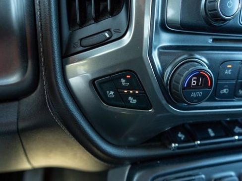 Used 2018 Chevrolet Silverado 1500 LTZ Z71 w/ Redline Edition AWD/4WD image 23