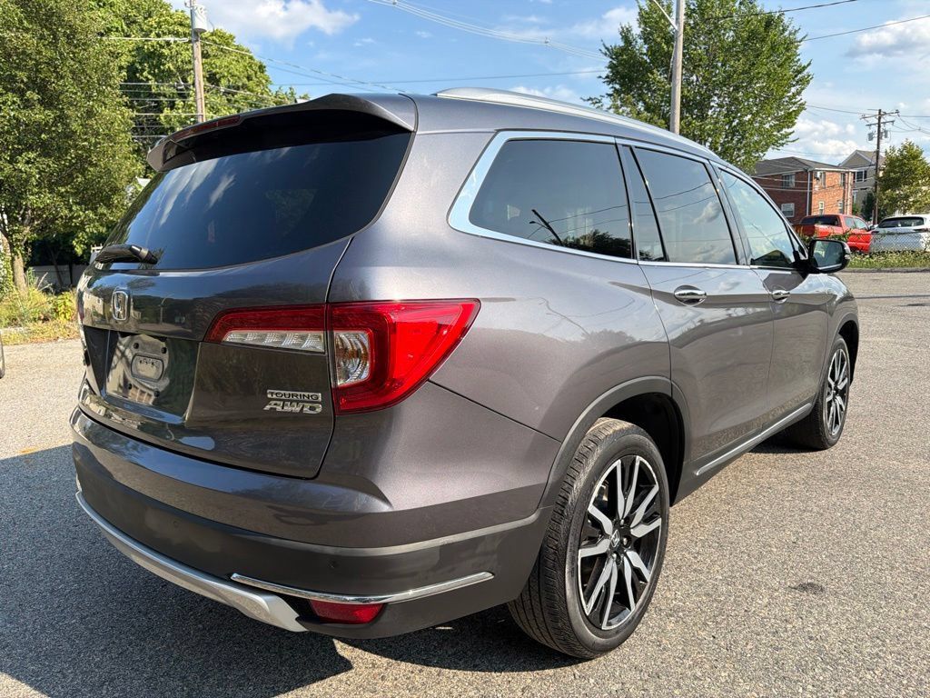 Used 2019 Honda Pilot Touring image 6