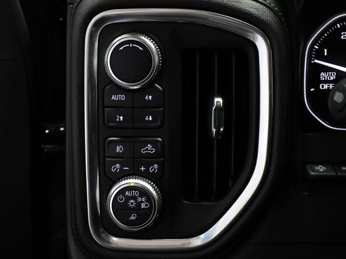 Used 2019 GMC Sierra 1500 Denali w/ Technology Package AWD/4WD image 34