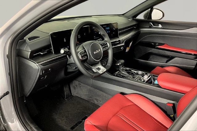 New 2026 Kia K5 GT-Line image 8
