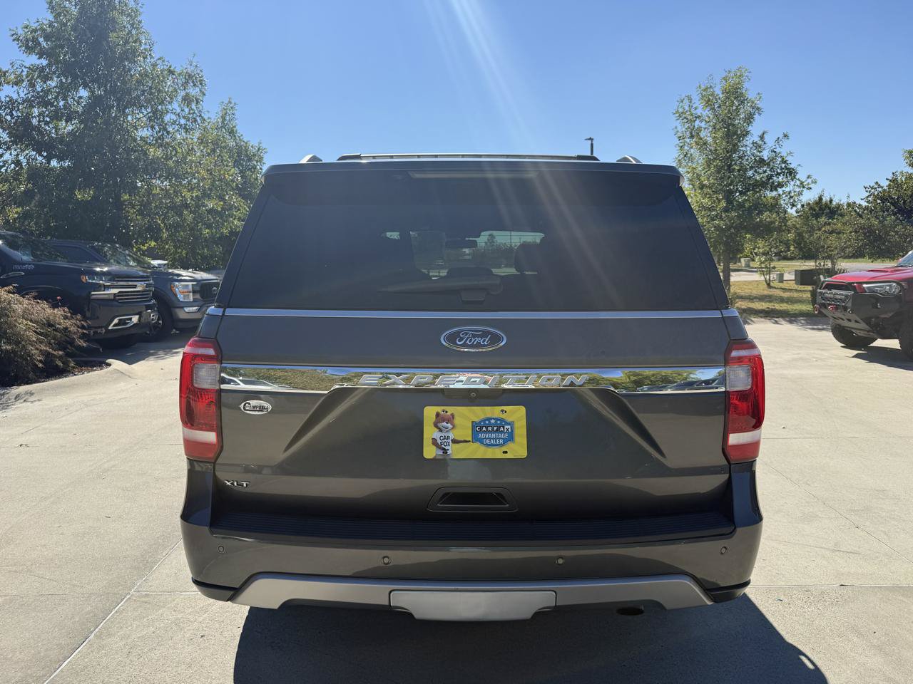 Used 2018 Ford Expedition XLT AWD/4WD image 5