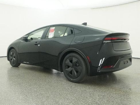 New 2026 Toyota Prius LE image 21