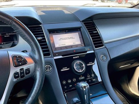 Used 2018 Ford Taurus SHO w/ Driver Assist Package image 9