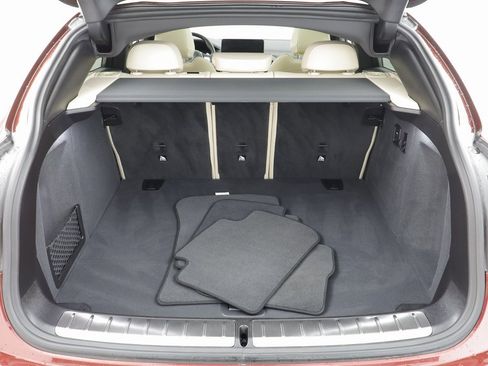 Certified 2025 BMW X4 xDrive30i image 19