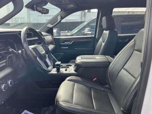 Used 2022 GMC Sierra 1500 Denali w/ Denali Reserve Package image 11