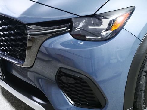 Used 2025 MAZDA CX-70 Plug-In Hybrid w/ Premium Plus image 16