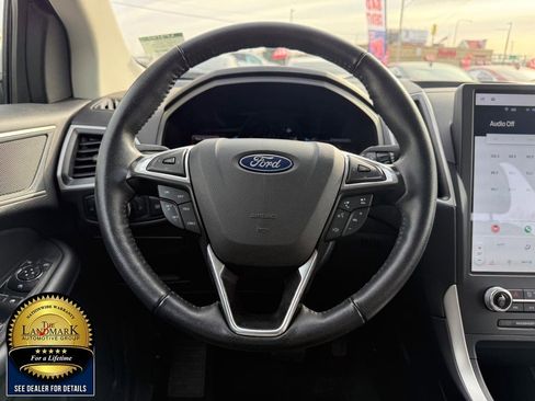 Used 2024 Ford Edge SEL image 18