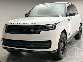 New 2026 Land Rover Range Rover Long Wheelbase SE video 1