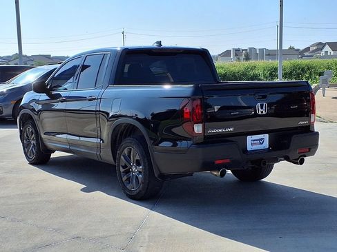 Used 2023 Honda Ridgeline Sport image 5
