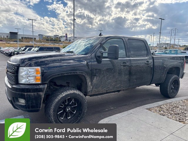 Used 2013 Chevrolet Silverado 2500 LTZ AWD/4WD image 2