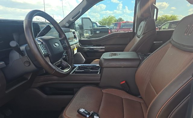 Used 2025 Ford F350 King Ranch w/ Chrome Package AWD/4WD image 3