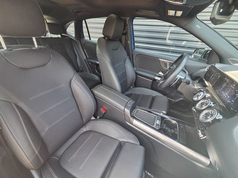 Used 2024 Mercedes-Benz GLA 35 AMG 4MATIC image 19