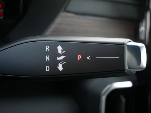 New 2026 GMC Acadia Denali w/ Super Cruise Package image 9