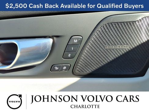 New 2026 Volvo XC60 B5 Ultra w/ Protection Package Premier image 12