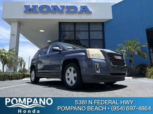 Used 2013 GMC Terrain SLE FWD image 1