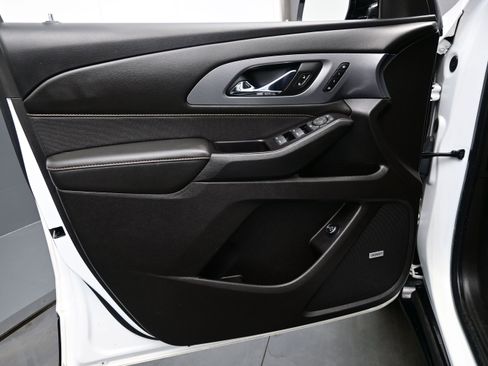 Used 2019 Chevrolet Traverse Premier w/ Redline Edition AWD/4WD image 9