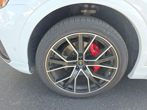 Used 2023 Audi Q8 Premium Plus w/ Premium Plus Package image 8