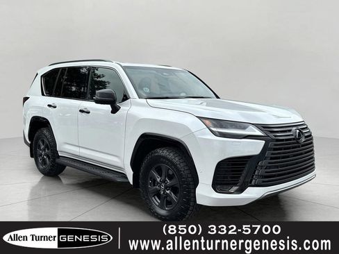 Used 2026 Lexus LX 700h Overtrail AWD/4WD image 1