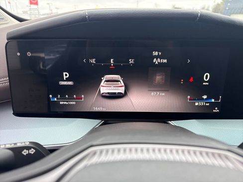 Used 2025 Nissan Murano Platinum w/ Cargo Package image 16