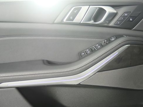 Certified 2026 BMW X5 xDrive40i image 8