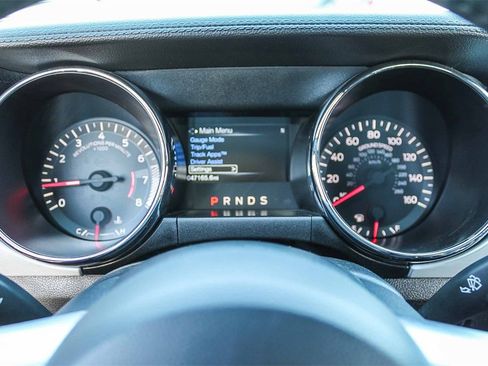 Used 2017 Ford Mustang Premium image 28