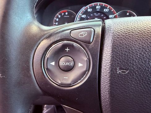 Used 2015 Honda Accord EX-L image 17