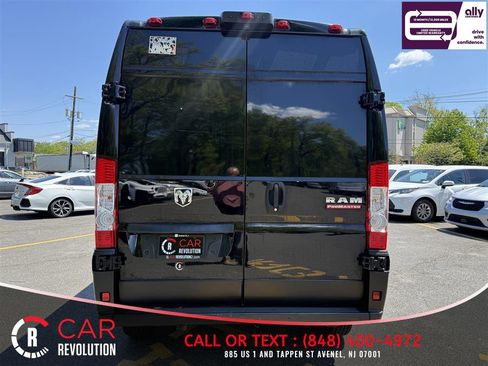 Used 2022 RAM ProMaster 1500 w/ Safety Group FWD image 4