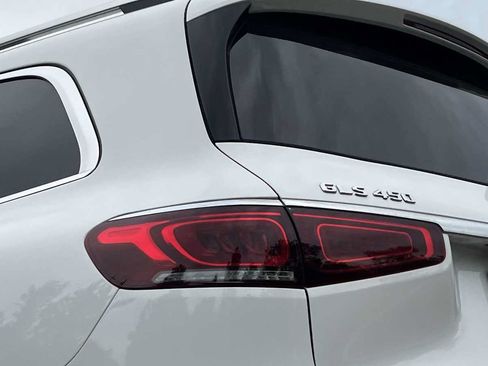 Certified 2023 Mercedes-Benz GLS 450 4MATIC image 17