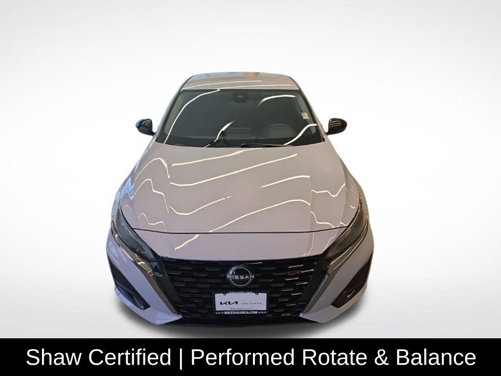 Used 2024 Nissan Altima 2.5 SR FWD image 5