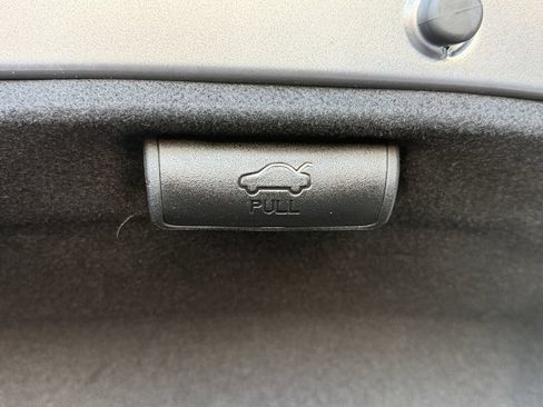 Used 2019 Hyundai Elantra Value Edition FWD image 24