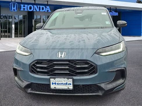 Certified 2024 Honda HR-V Sport image 3