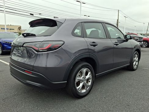 Certified 2024 Honda HR-V LX image 7