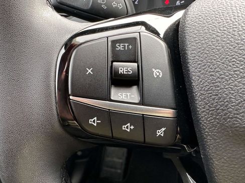 Certified 2022 Ford Escape SEL AWD/4WD image 17