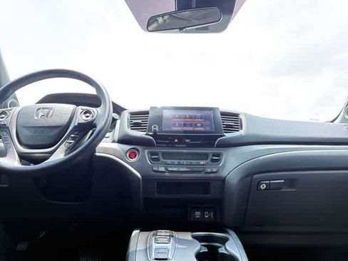 Used 2023 Honda Ridgeline Sport image 28