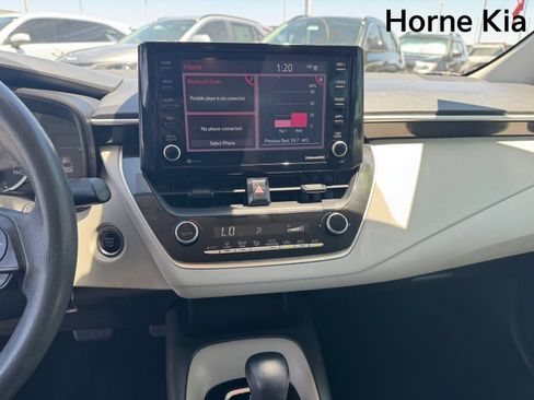 Used 2022 Toyota Corolla LE w/ LE Premium Package FWD image 18