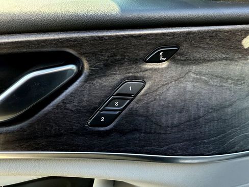 Used 2021 Jeep Grand Cherokee L Overland w/ Luxury Tech Group IV image 14