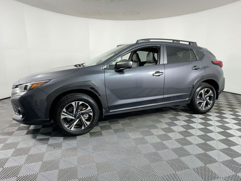 Used 2024 Subaru Crosstrek 2.0i Premium image 18