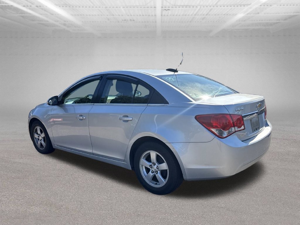 Used 2015 Chevrolet Cruze LT FWD image 7