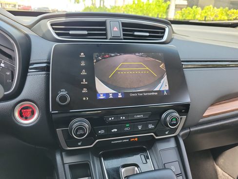 Used 2020 Honda CR-V Touring image 23