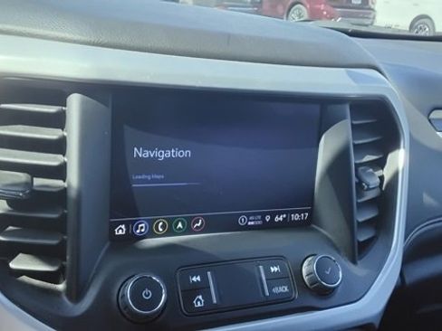 Used 2023 GMC Acadia SLT image 39