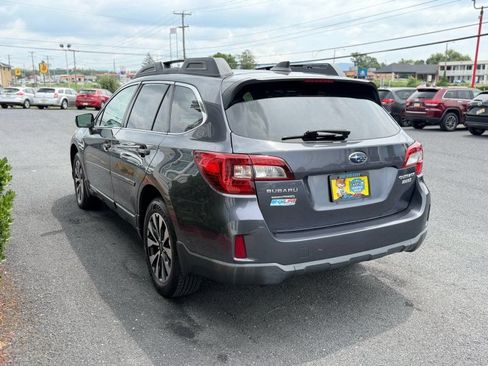 Used 2017 Subaru Outback 2.5i Limited AWD/4WD image 8