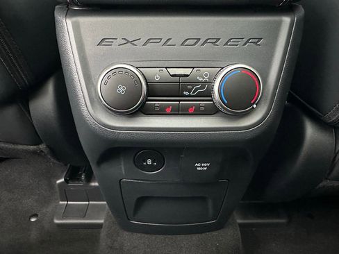 New 2026 Ford Explorer ST-Line w/ ST-Line Street Pack image 40