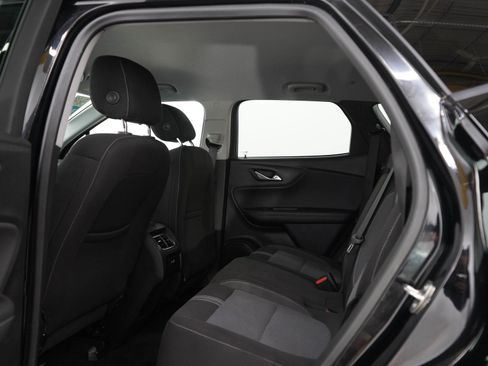 Used 2023 Chevrolet Blazer LT AWD/4WD image 17