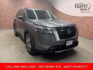 Certified 2023 Nissan Pathfinder SL video 1